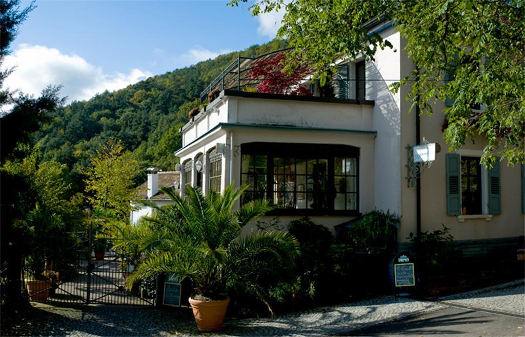 Sankt Annagut Hotel Burrweiler Exterior foto